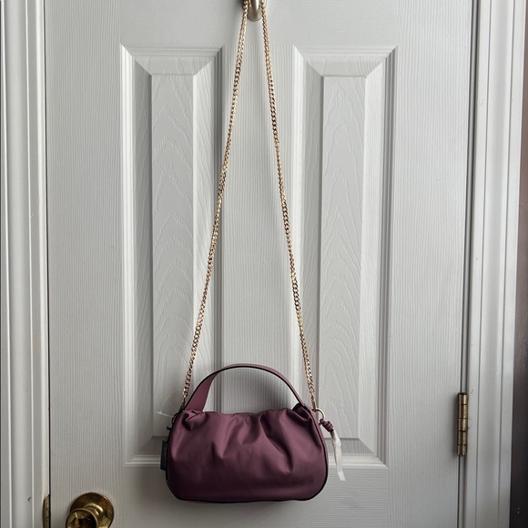 Victoria's Secret Mauve Shoulder Bag. Burgundy color. - Picture 4 of 9